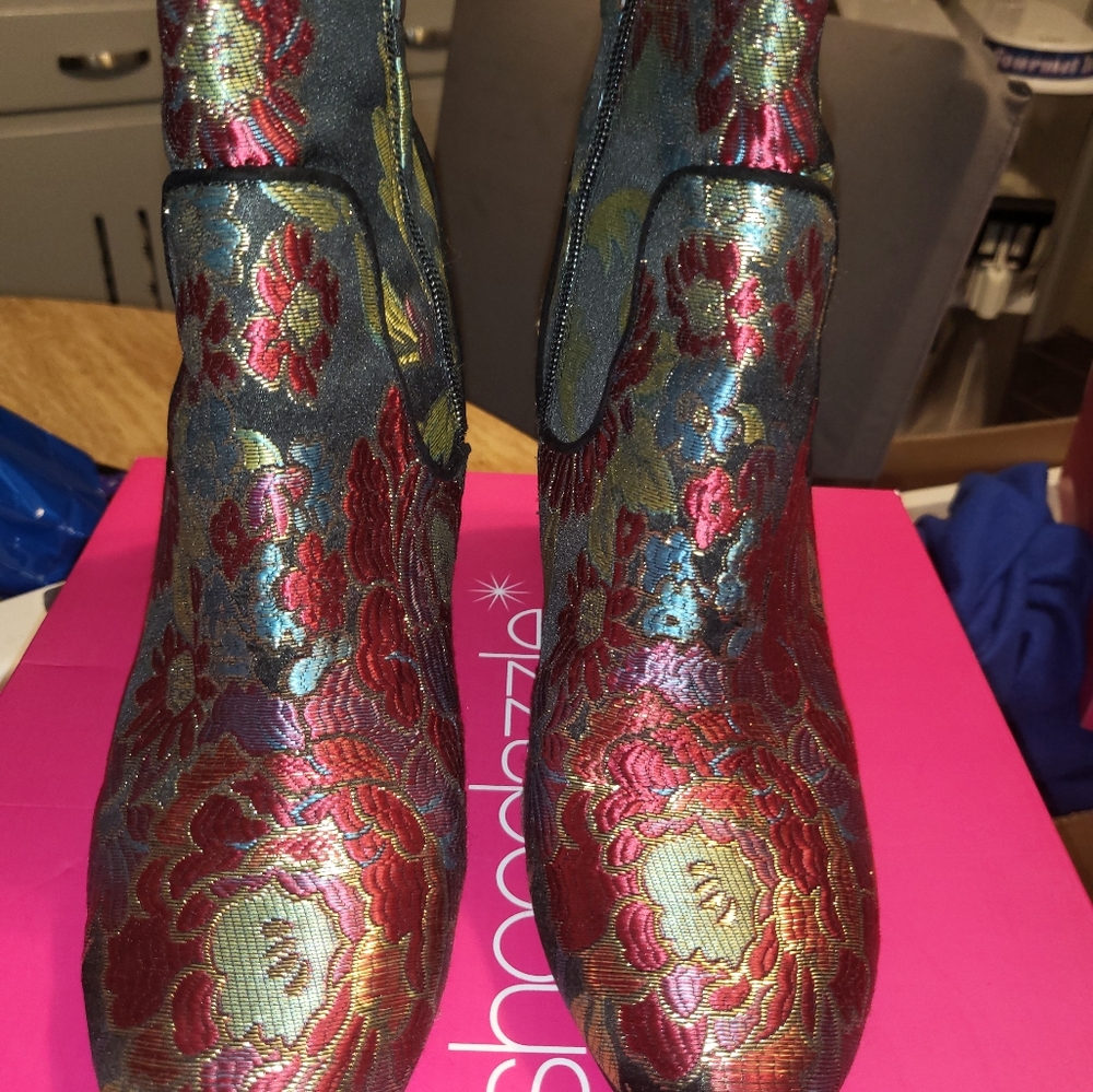 Floral Print booties